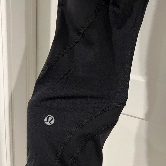 Lululemon Capris Leggings - Picture 3 of 3